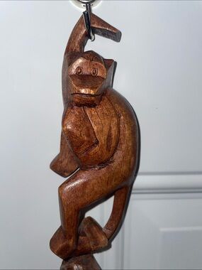 🤎Vtg ,Wooden Hanging Monkeys Set of 3 with 2 bonus ones